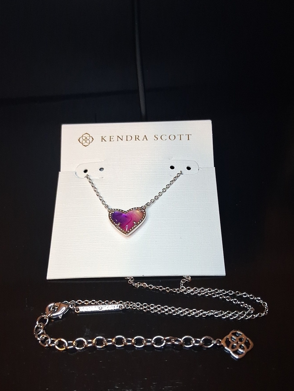 Kendra Scott Ari Heart Silver Watercolor Necklace New - Picture 3 of 4